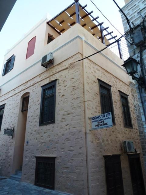Aparthotel Odos Odysseos Ermoupoli Exterior foto